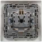 LEGRAND Pack 5 Bases o Toma 2P+T 16A 230V, Gama Niloé Monobloc, Mecanismo Completo con Marco, Blanco, 396430