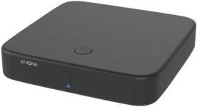 STRONG SRT420 4K Android TV Box con Puerto Ethernet, DVB-T2, 2GB RAM + 16GB Almacenamiento, Chromecast Integrado, WiFi, Google Voice Assistant, HDR10+, Dolby Audio y Dolby Vision