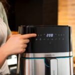 Cecotec Cecofry 5500 Pro Freidora de aire sin aceite 5,5 L con accesorios, 1700 W, Dietética y Digital, Táctil, Acabados en acero inoxidable, 8 modos, Pack de accesorios