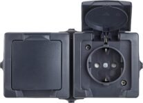 Kopp NAUTIC – Enchufe de 2 Tomas con Tapa Abatible en Antracita – Enchufe Seguro con Mayor Protección Táctil – IP44 Horizontal para Ambientes Húmedos 16A/250V ~