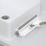 Fregadora de pisos con raspador | Cepillo de limpieza de pisos de 180° con extractor de pisos, cepillo multiusos incorporado, cerdas giratorias, para áreas de difícil acceso