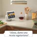 Echo Show 10 (3.a generación) | Pantalla inteligente HD con movimiento y Alexa, antracita