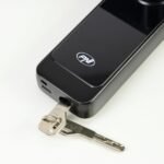 PNI PNI-PTY6526 Cerradura SafeHome PTY6526, Huella Digital, Código, Etiqueta, Aplicación Tuya Smart, 100 Usuarios, Negro, 250 x 140 x 75 mm