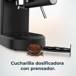 Cecotec Cafetera Espresso Compacta Power Espresso 20 Pecan. 1100 W, 20 Bares, Sistema Thermoblock, Vaporizador Orientable, Brazo Portafiltro de Doble Salida y 2 Filtros, 1,25 Litros