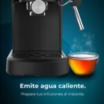 Cecotec Cafetera Espresso Compacta Power Espresso 20 Pecan. 1100 W, 20 Bares, Sistema Thermoblock, Vaporizador Orientable, Brazo Portafiltro de Doble Salida y 2 Filtros, 1,25 Litros