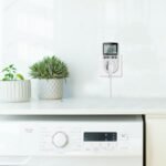 KETOTEK Medidor de Consumo Eléctrico, Enchufe Medidor de Potencia, Monitor de Electricidad con Pantalla LCD 11 Modos, Protección Contra Sobrecarga 3680W/16A