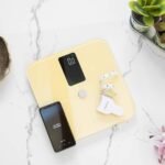 Cecotec Báscula de Baño Surface Precision 10400 Smart Healthy Vision Amarillo, Medición de Bioimpedancia, App, 15 Parámetros