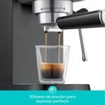 CASABREWS Cafetera Espresso y Capuchino, Café Espresso Manual 20 Barras con Manómetro, Cafetera Barista Café Molido, Depósito Extraíble 1L, Portafiltro con Doble Salida y 2