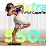 RunStar Báscula de baño digital con números gigantes y plataforma ancha, capacidad de 250 kg/550 lb para pies grandes, precisión del peso corporal garantizada