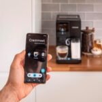 Cecotec Cafetera Superautomática Compacta con Wifi Cremmaet Compactccino Connected. 1350W, 19 Bares, Pantalla TFT y APP, Molinillo, Tanque de Leche 400ml y 1L de Agua