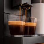 Cecotec Cafetera Superautomática Compacta con Wifi Cremmaet Compactccino Connected. 1350W, 19 Bares, Pantalla TFT y APP, Molinillo, Tanque de Leche 400ml y 1L de Agua