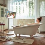 LG 27ART10AKPL – Monitor Inteligente, StanbyMe, Portátil (Monitor/Smart TV), 27″, 1920×1080, FHD, LED (16:9), webOS6.0, Brillo Ajustable, Mando Incluido, Beige