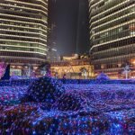 Red de luces LED navideñas con 8 modos, luces de malla conectables, decoraciones exteriores impermeables, luces de cadena para árboles de Navidad, arbustos y jardín (2m x 2m 144led, azul)