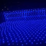 Red de luces LED navideñas con 8 modos, luces de malla conectables, decoraciones exteriores impermeables, luces de cadena para árboles de Navidad, arbustos y jardín (2m x 2m 144led, azul)
