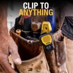 DEWALT Altavoz Bluetooth Portátil, Emparejamiento Estéreo Inalámbrico, Impermeable, Magnético, Clip, Micrófono Incorporado, 10 Horas de Reproducción, Música/Llamadas Manos Libres