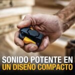 DEWALT Altavoz Bluetooth Portátil, Emparejamiento Estéreo Inalámbrico, Impermeable, Magnético, Clip, Micrófono Incorporado, 10 Horas de Reproducción, Música/Llamadas Manos Libres