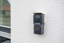 Brennenstuhl Temporizador digital semanal IP44 / Enchufe digital programable (para exterior, enchufe con protección de contacto) Antracita