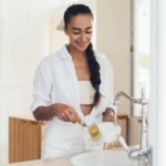 Joeji’s Kitchen Juego de cepillos ecológicos de madera de bambú, estropajo ecológico con cabezales intercambiables, cepillo de limpieza para tazas, platos o cubiertos