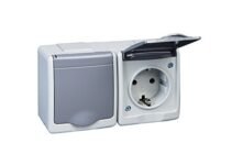 Base Schuko 2 Vías IP44 16A/250V para Ambientes Húmedos
