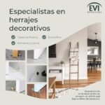 EVI Herrajes | Tope de puerta para colocación en pared | Ø45x17mm | Acero inoxidable lacado blanco | Goma blanca y negra incluida | Instalación con adhesivo o tornillos | Mod. I-260/45