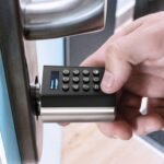 WELOCK PCB41 Cerradura Electrónica con Contraseña Bluetooth, Cerraduras Inteligentes con WiFi y Tarjeta RFID, Nivel de Impermeabilidad IP65, Cerradura Electrónica Fácil de Instalar