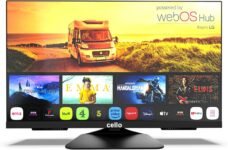 Cello CS24WS01T 24′ Smart Camping Travel TV, 12 Voltios, Triple Sintonizador, Bluetooth, Disney+, Netflix, Apple TV+, Prime, Video Paramount+, Caravanas Barcos HGVS, Fabricado en Europa