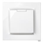 SIMON – Enchufe de empotrar Monobloc Schuko, Serie Simon 10, 250V, 10 A, Enchufe de pared plano y fino, Apto para exterior, Incluye marco, tapa y mecanismo, Base de enchufe hembra blanca