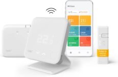 tado° Starter Kit – Termostato Inteligente Inalámbrico V3+ Base ad hoc incluida, Control Inteligente de Calefacción, Diseñado en Alemania, Compatible con Alexa, Siri y Google Assistant